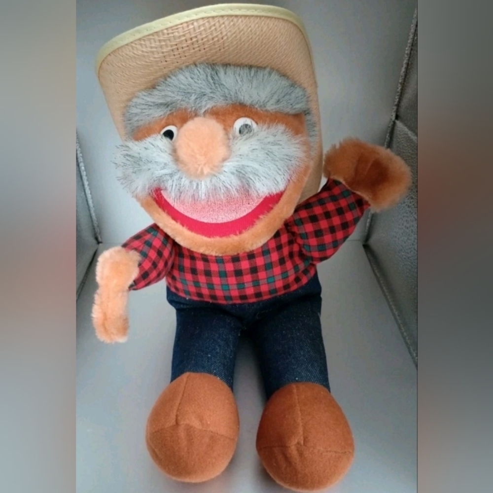Vintage Shotgun Red Doll From TV's Nashville Now And Hee Haw
